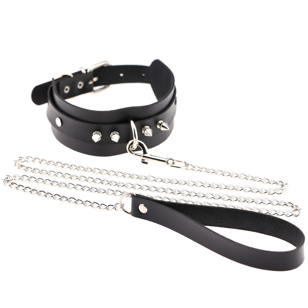 Punk Rivet Leather Choker - Black
