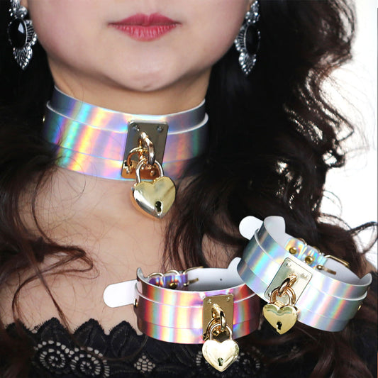 Punk Gothic Leather Choker Necklace - 金色锁 -白彩 | Punk Lovers