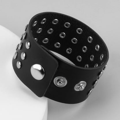 Gothic Punk Simple Round Stud Bracelet