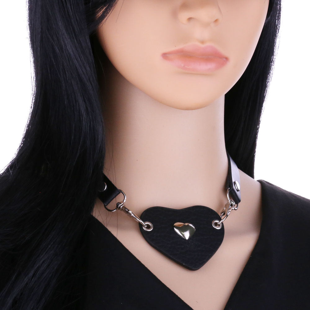 Punk Lovers Heart Pendant Leather Necklace Choker in White