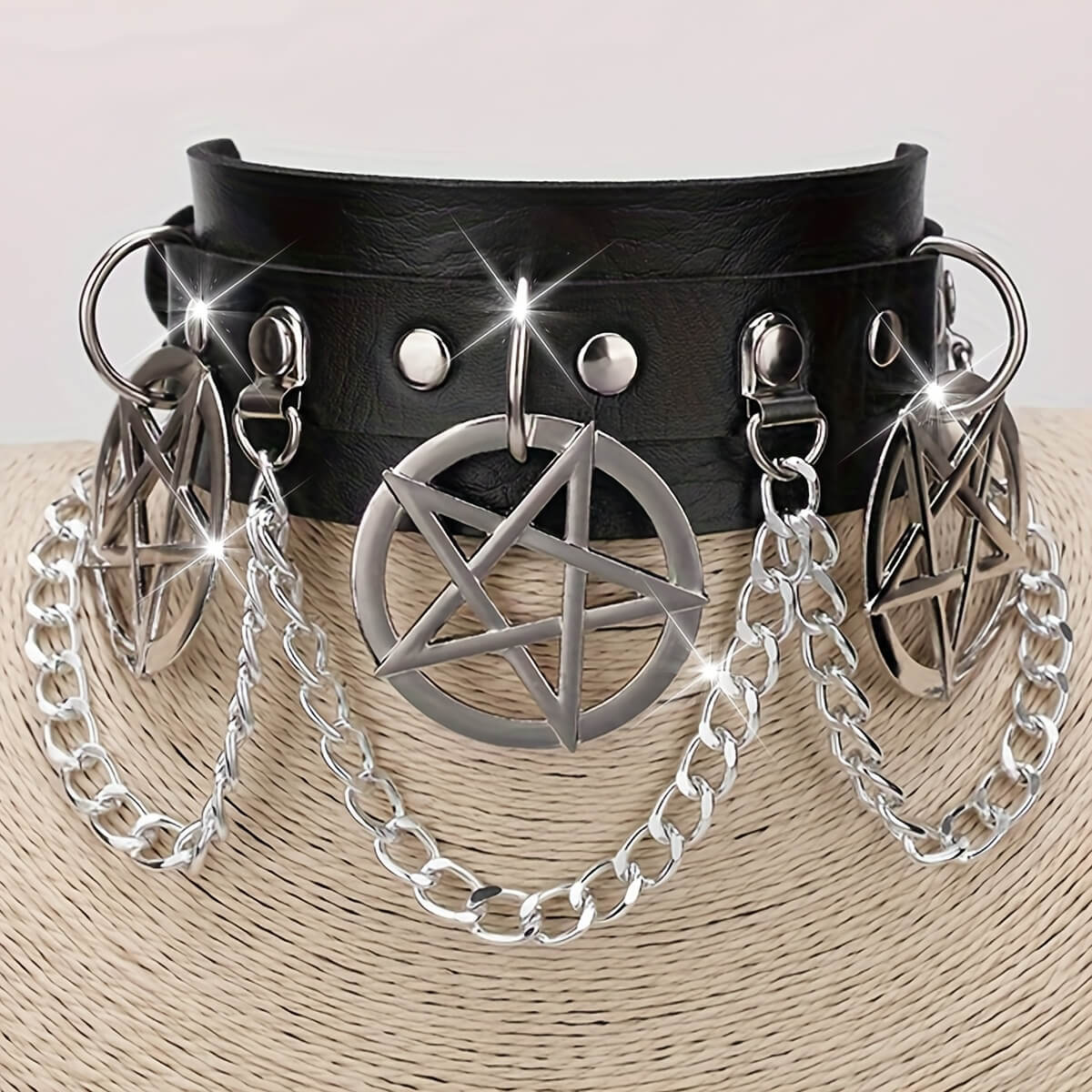 Punk Exaggerated Pentagram Chain Collar